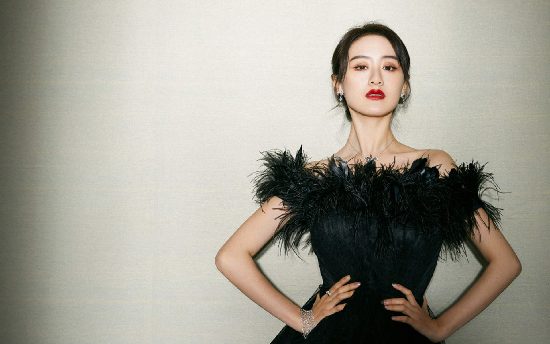 高清上海袁冰妍袁冰妍温婉迷人写真桌面壁纸图片