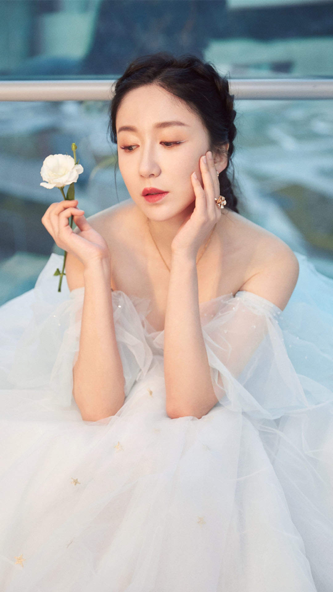 娄艺潇唯美写真高清手机壁纸图片