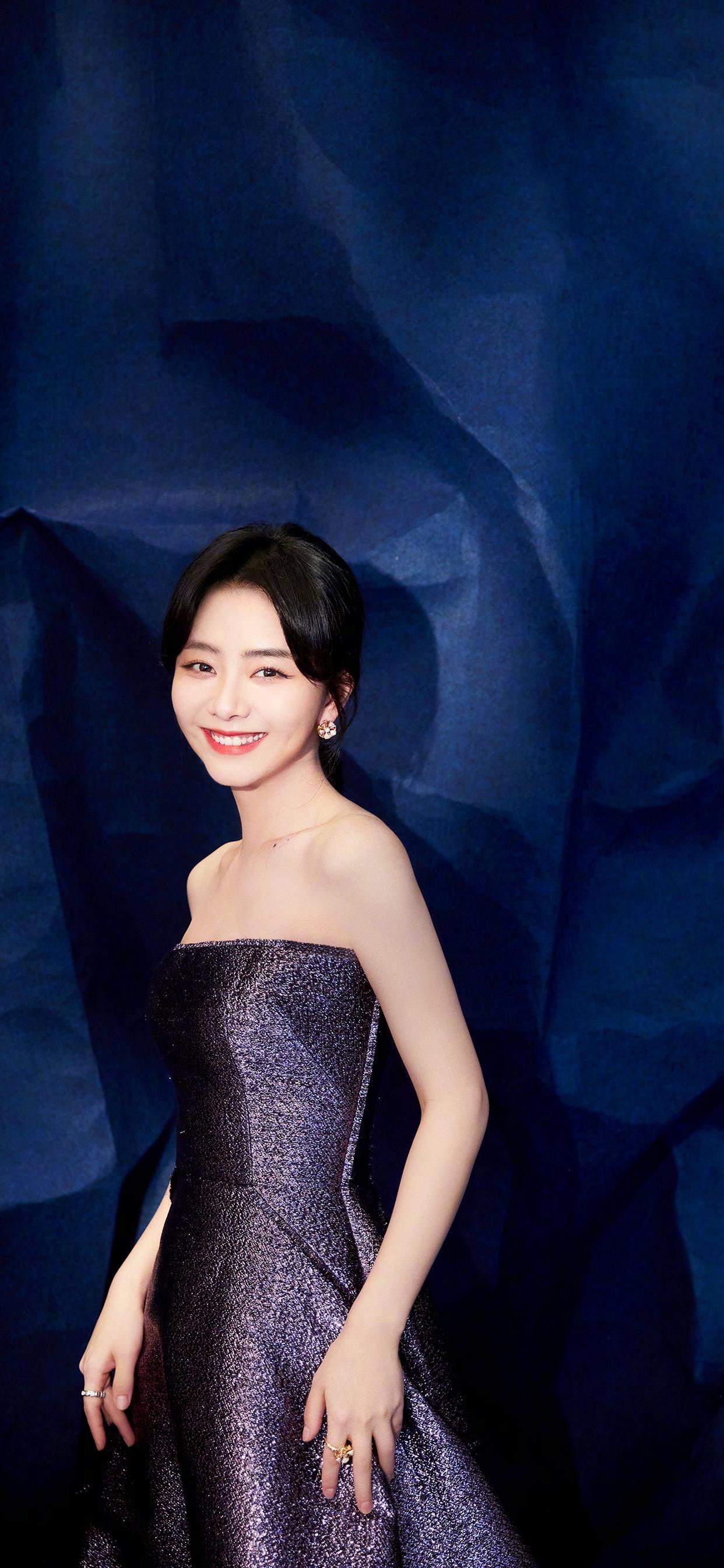 中国内地四川泸州影视女演员可爱女星谭松韵清纯静美写真图片