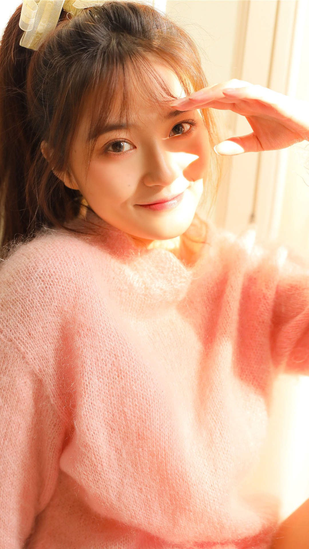 甜美蕾丝美女手机壁纸图片