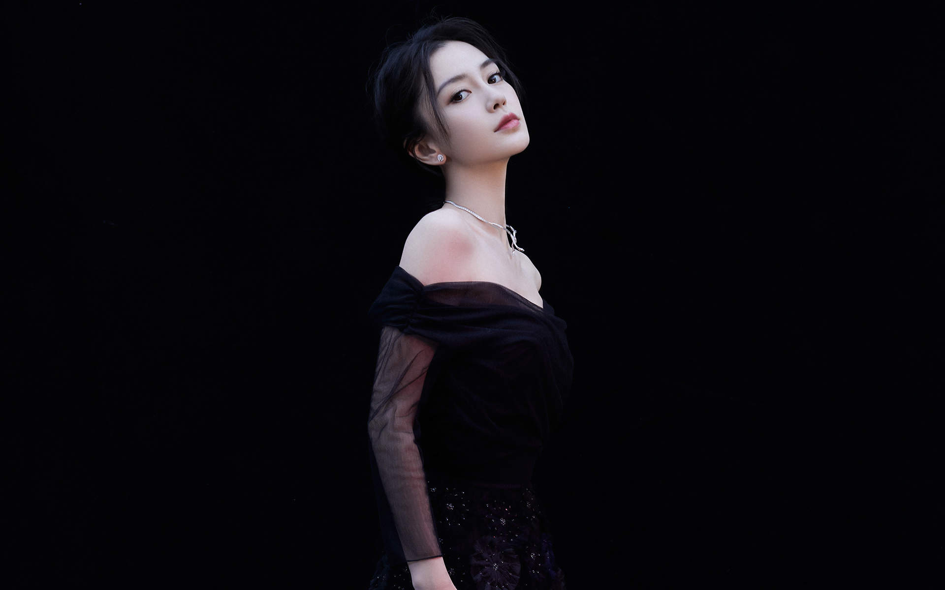 张静初薄纱长裙图片 美得很仙图片
