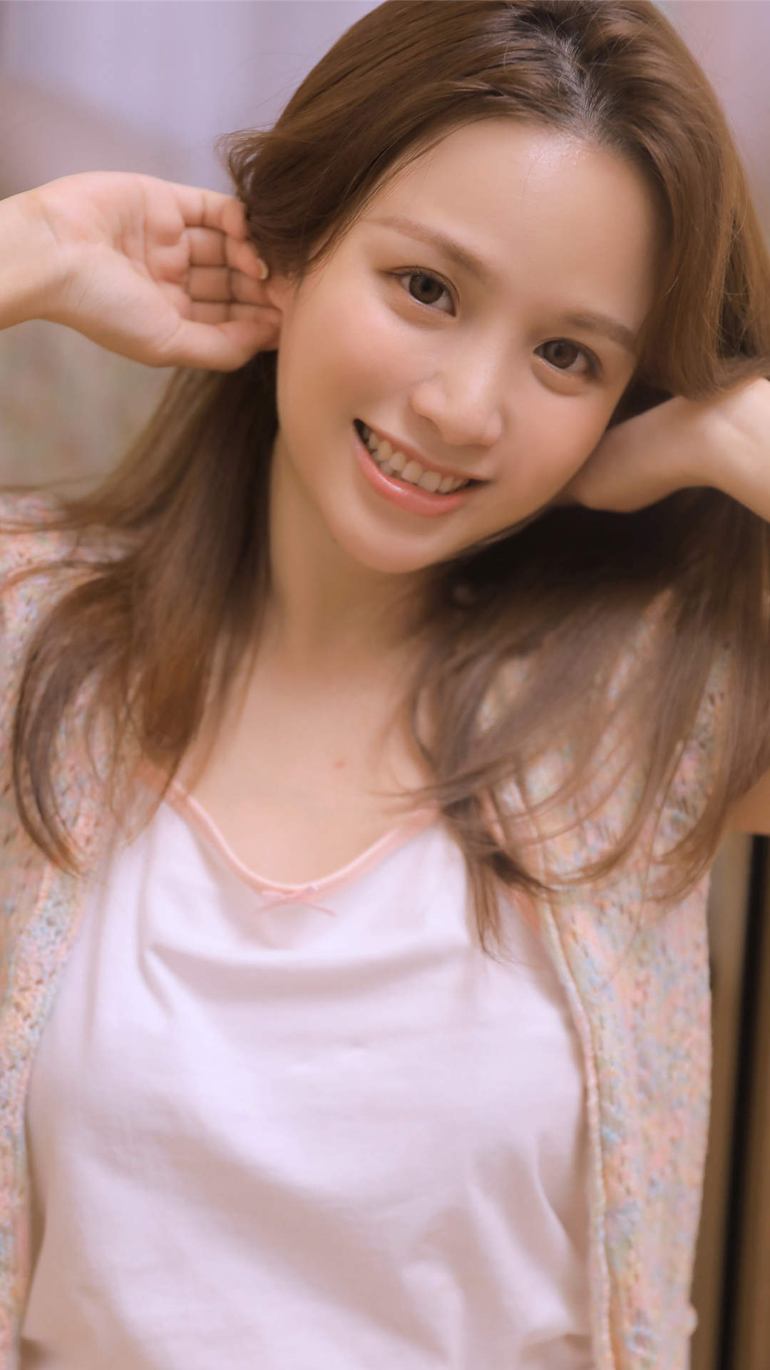 甜美蕾丝美女手机壁纸图片