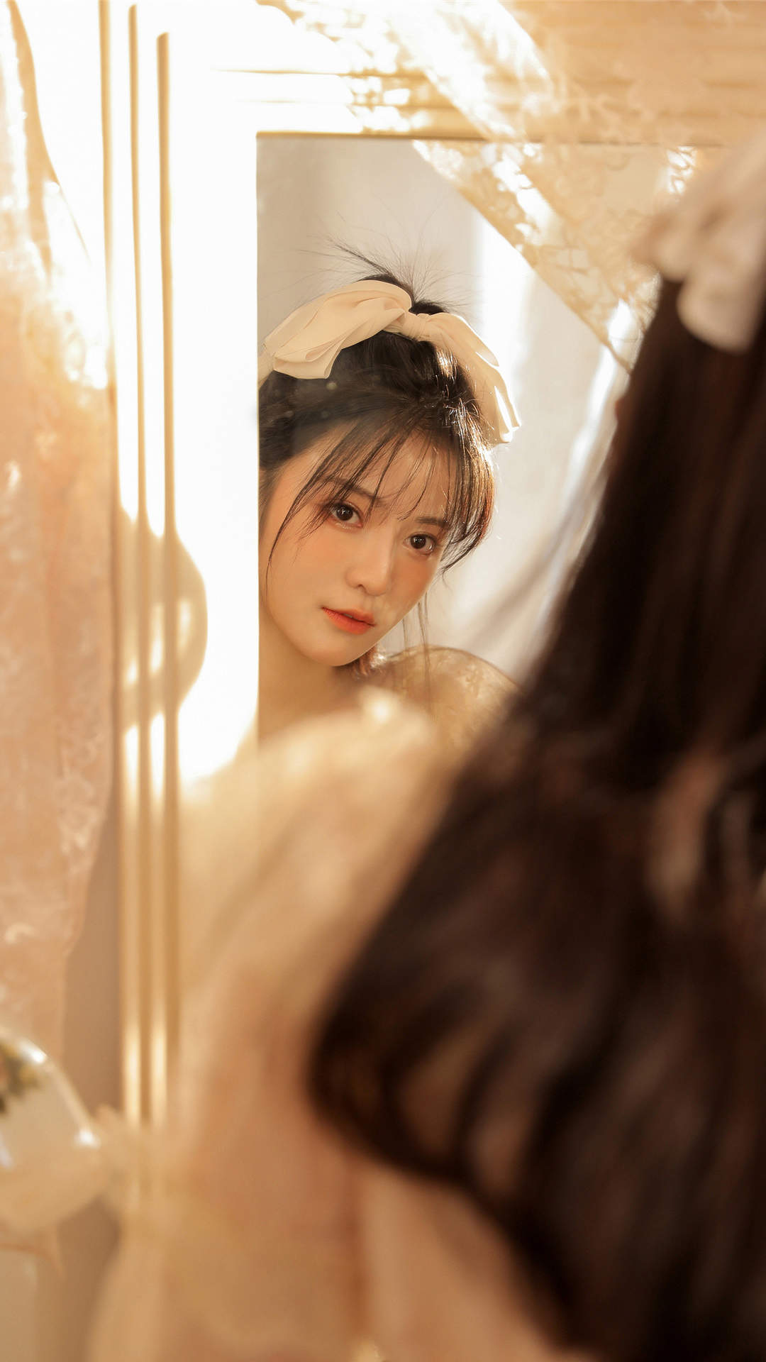甜美蕾丝美女手机壁纸图片