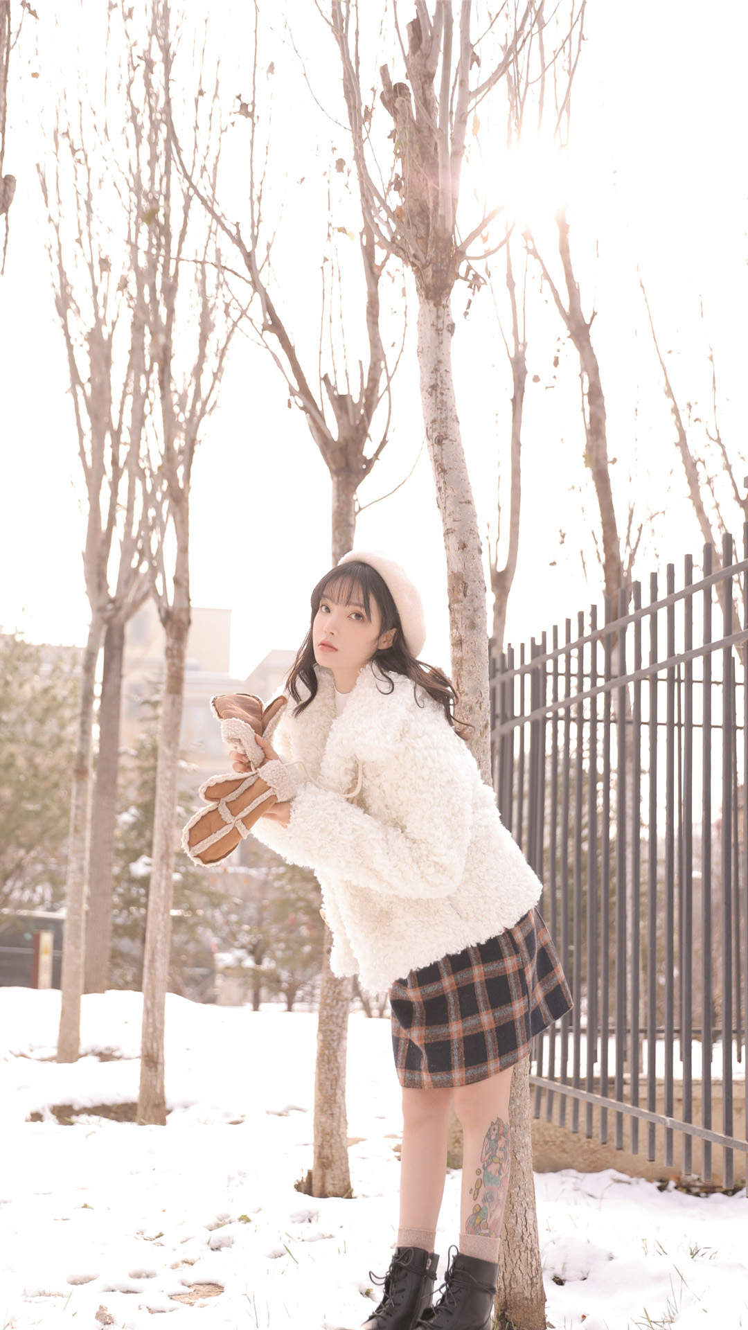 甜美蕾丝美女手机壁纸图片