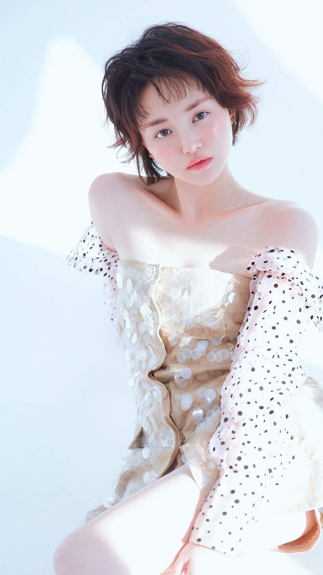 甜美蕾丝美女手机壁纸图片
