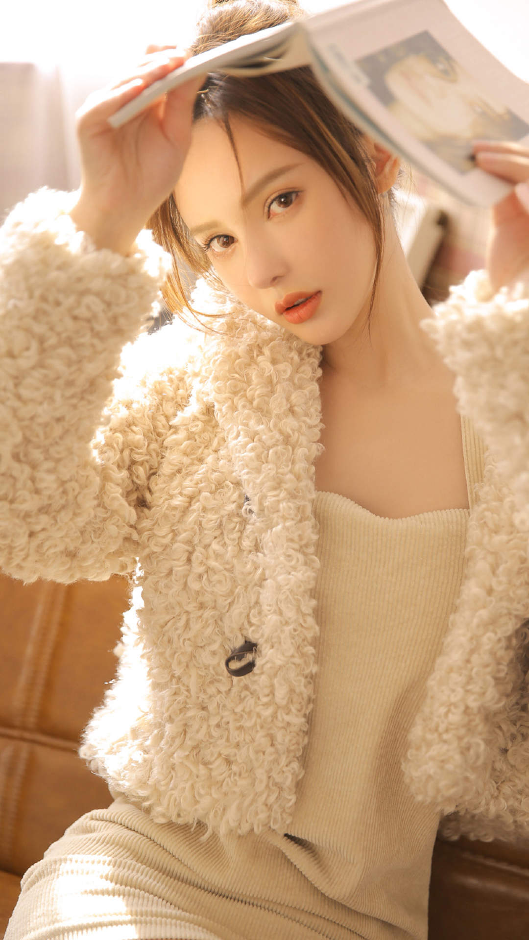 高颜值气质美女手机壁纸图片