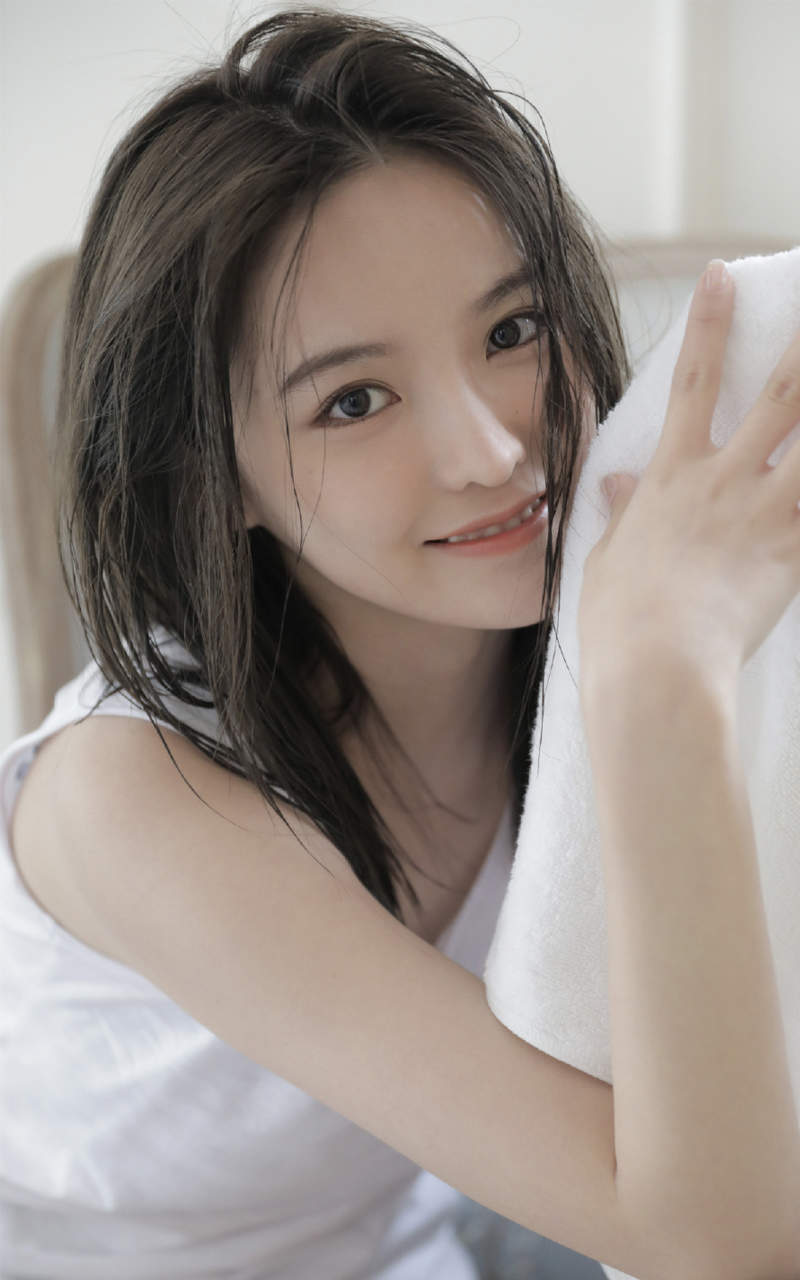 甜美蕾丝美女手机壁纸图片