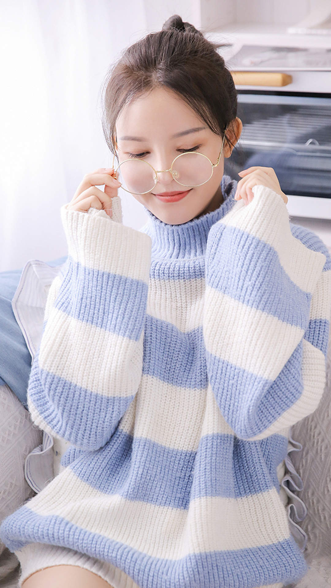 毛衣长腿美女手机壁纸图片