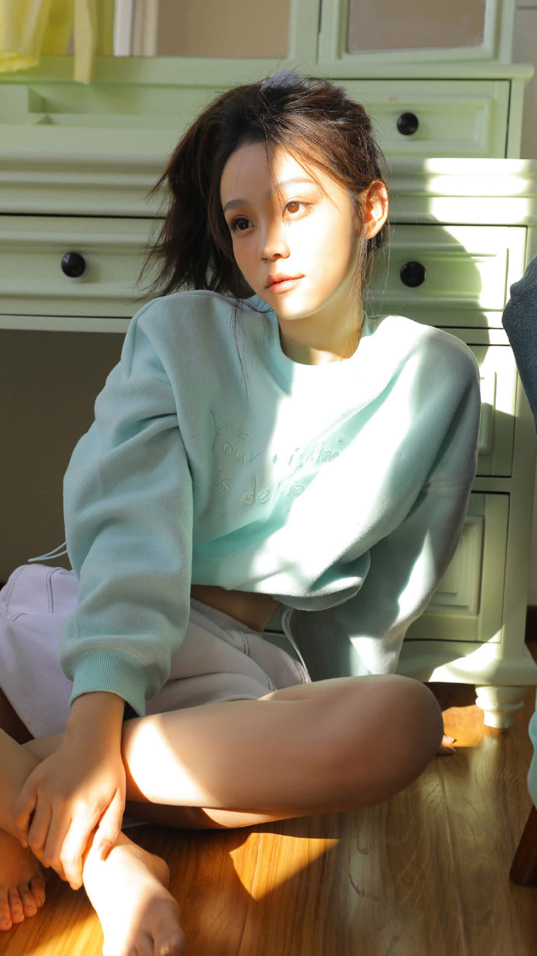 校花美女手机壁纸图片图片