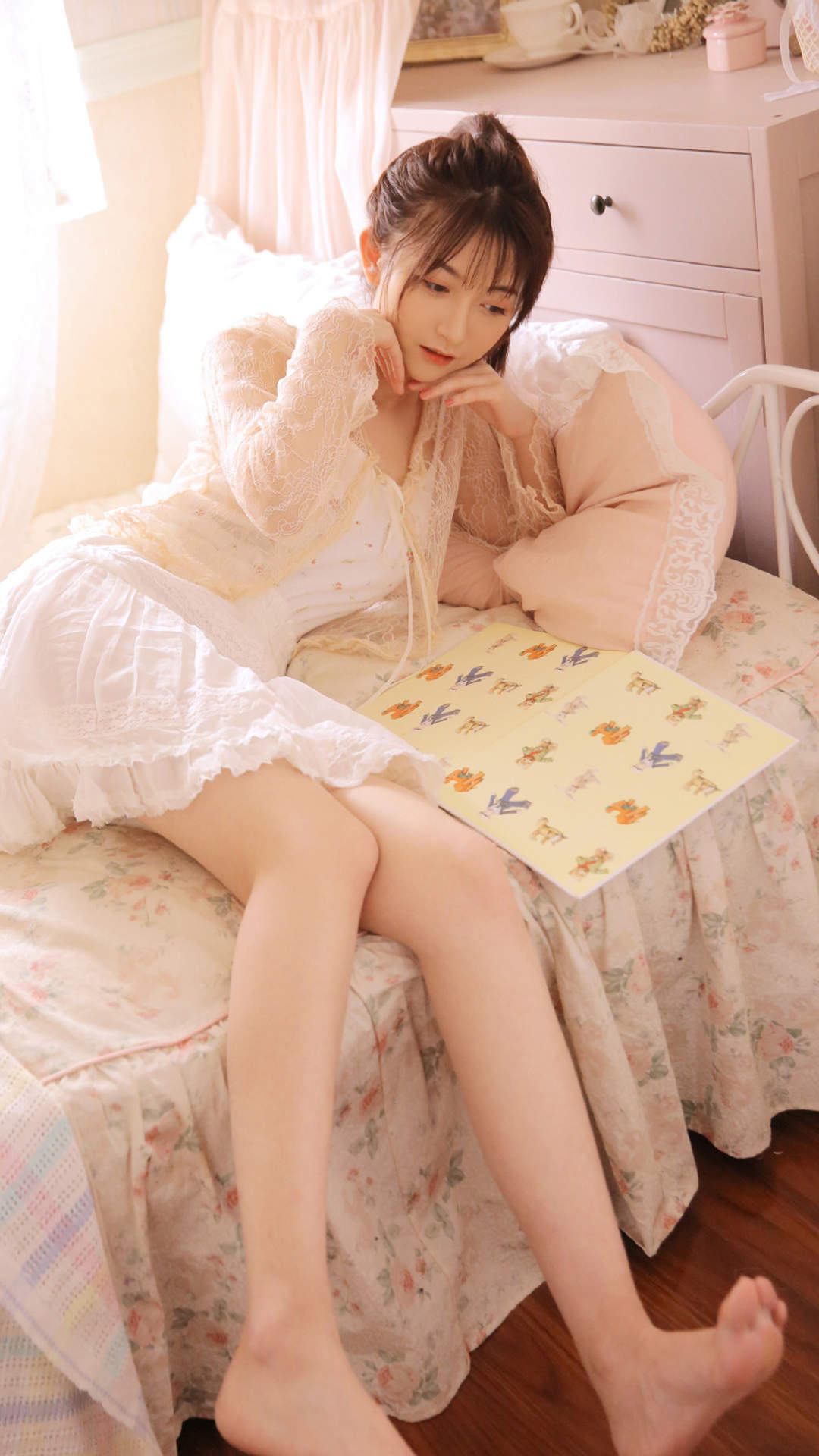 校花美女手机壁纸图片图片