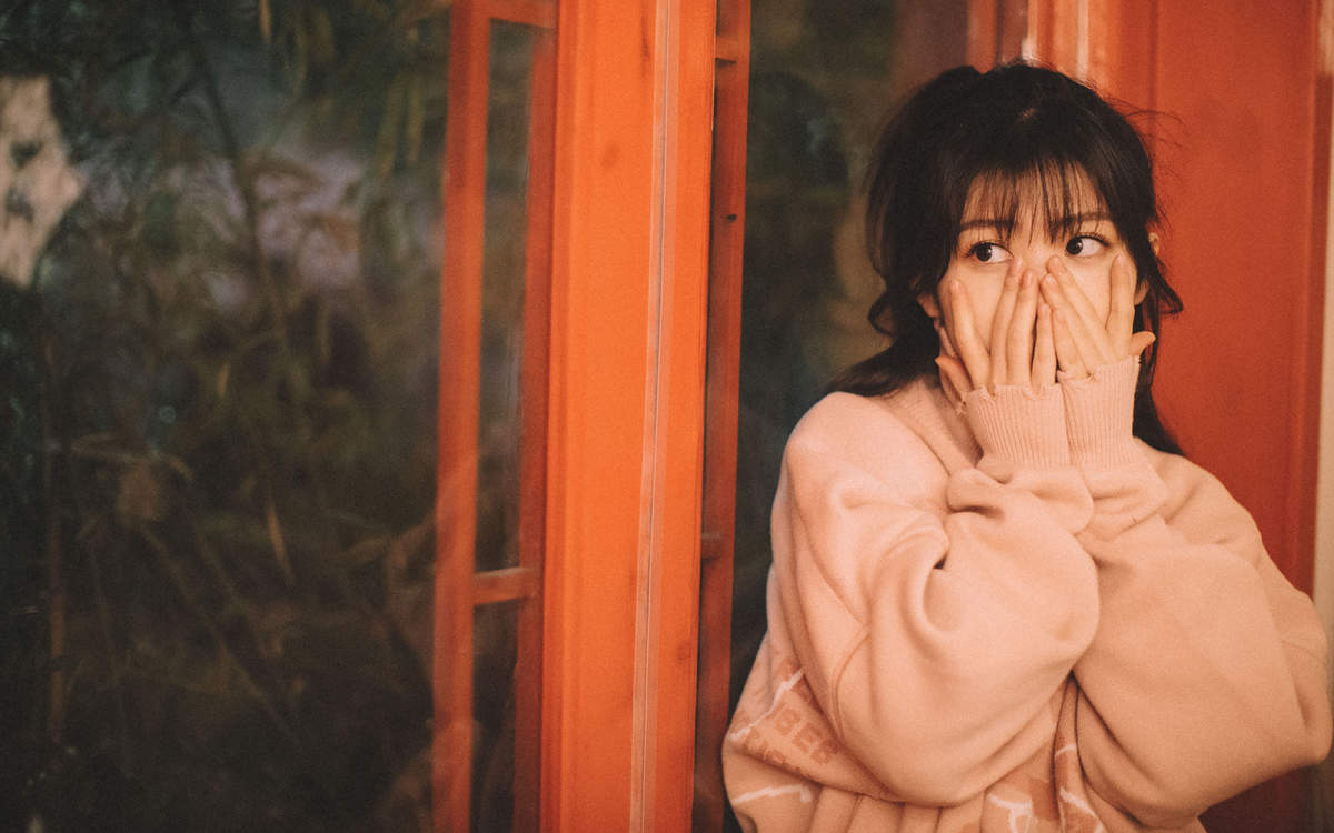 高清广东深圳女星火箭少女101yamy赖美云傅菁黑白配写真图片图片