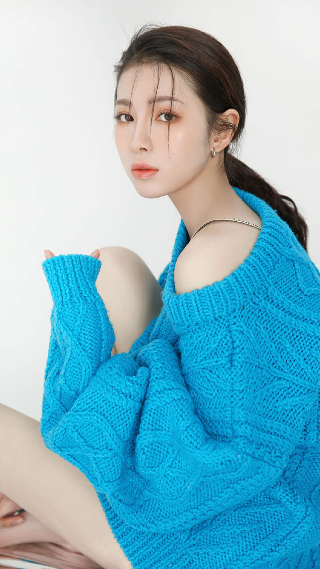 高冷性感美女手机壁纸图片