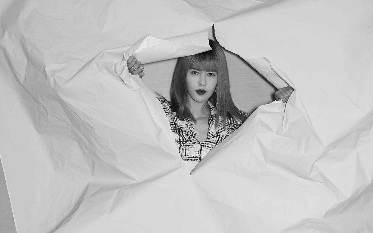 高清内地女歌手美女谭维维闪耀长裙魅力性感图片图片