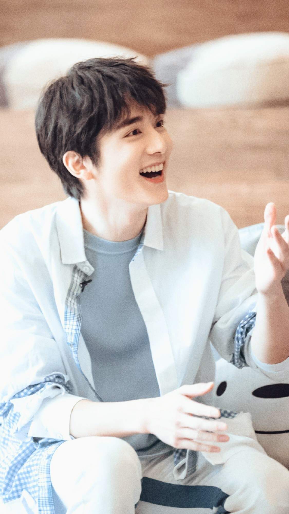 高清湖北省荆州男明星张新成帅气型男时尚写真大片图片