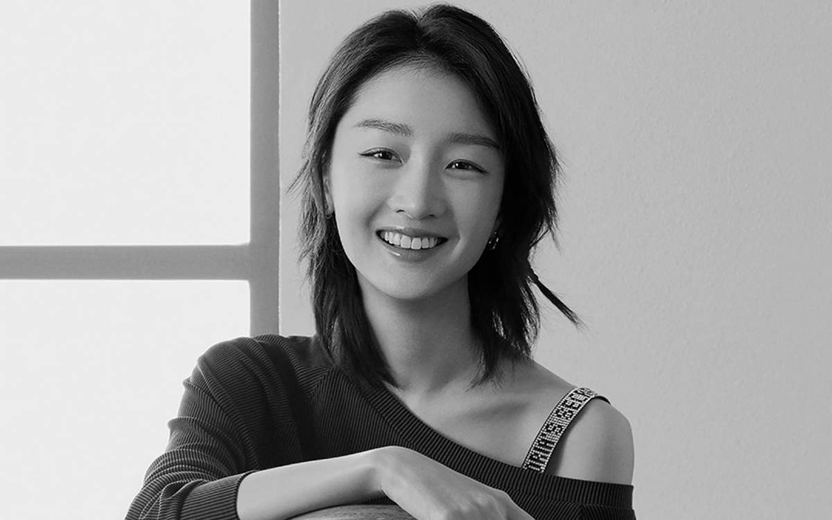 中国内地影视河北省石家庄女演员周冬雨性感时尚高清桌面壁纸图片