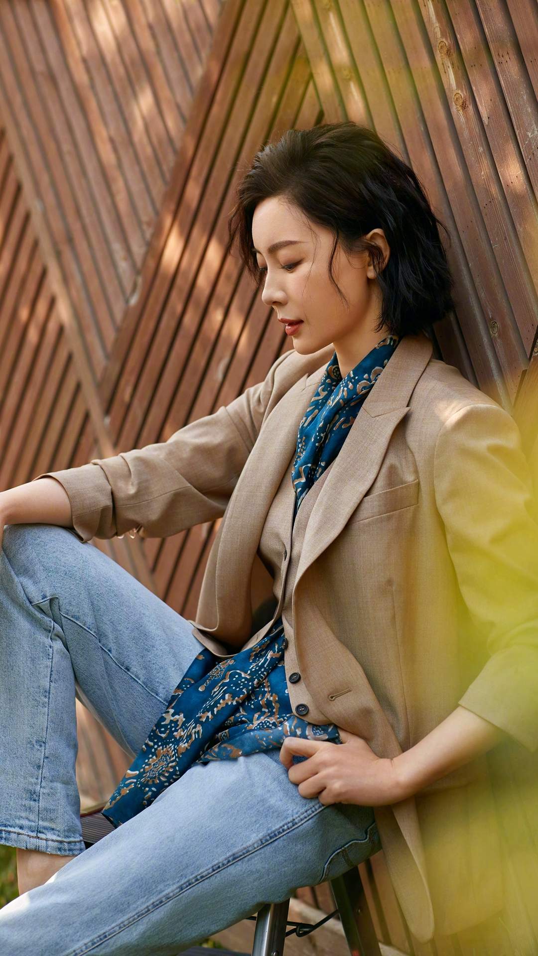 中国影视湖北黄石女演员性感红唇陈数彰显高贵冷艳图片