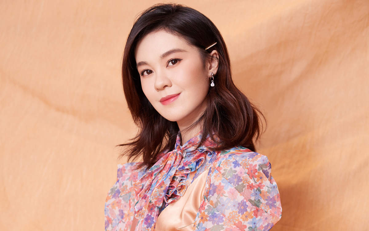 高清四川省成都市美女郁可唯优雅随性写真图片图片