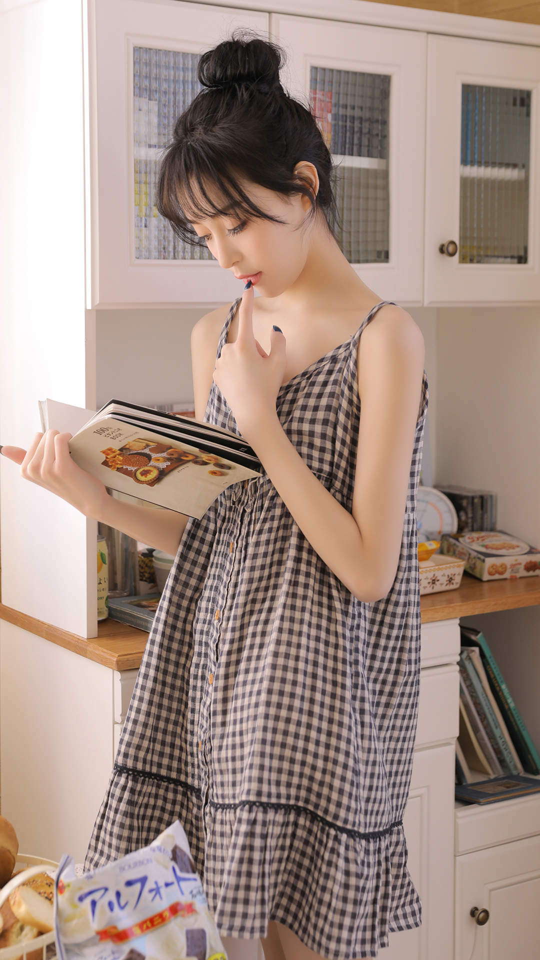 睡裙美女图片