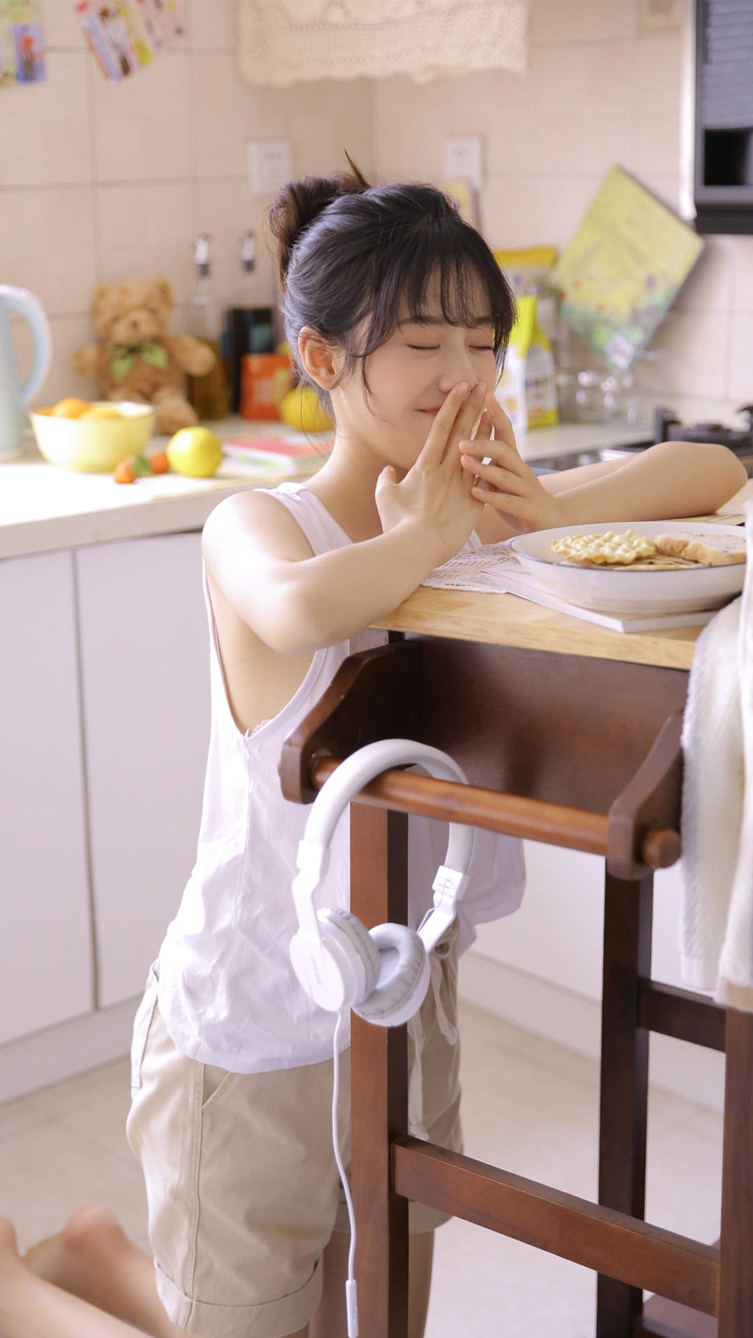 清纯可爱动漫美女手机壁纸图片