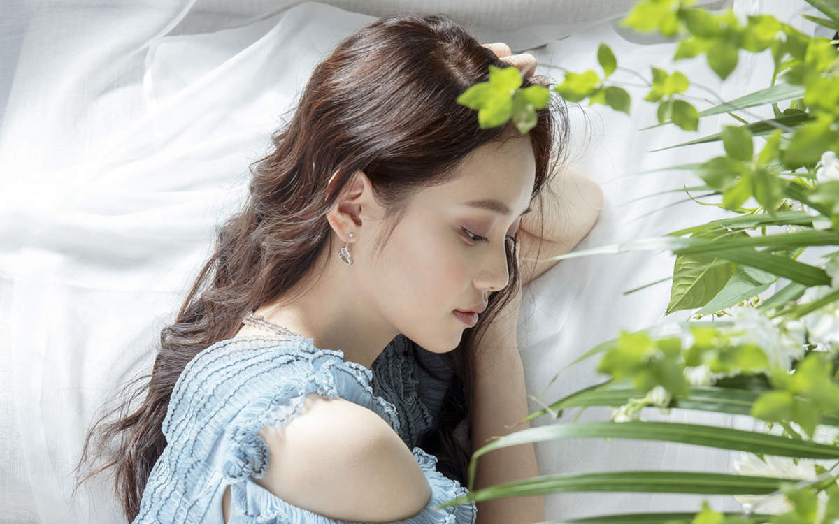 高清女星孙伊涵时尚典雅写真图片图片