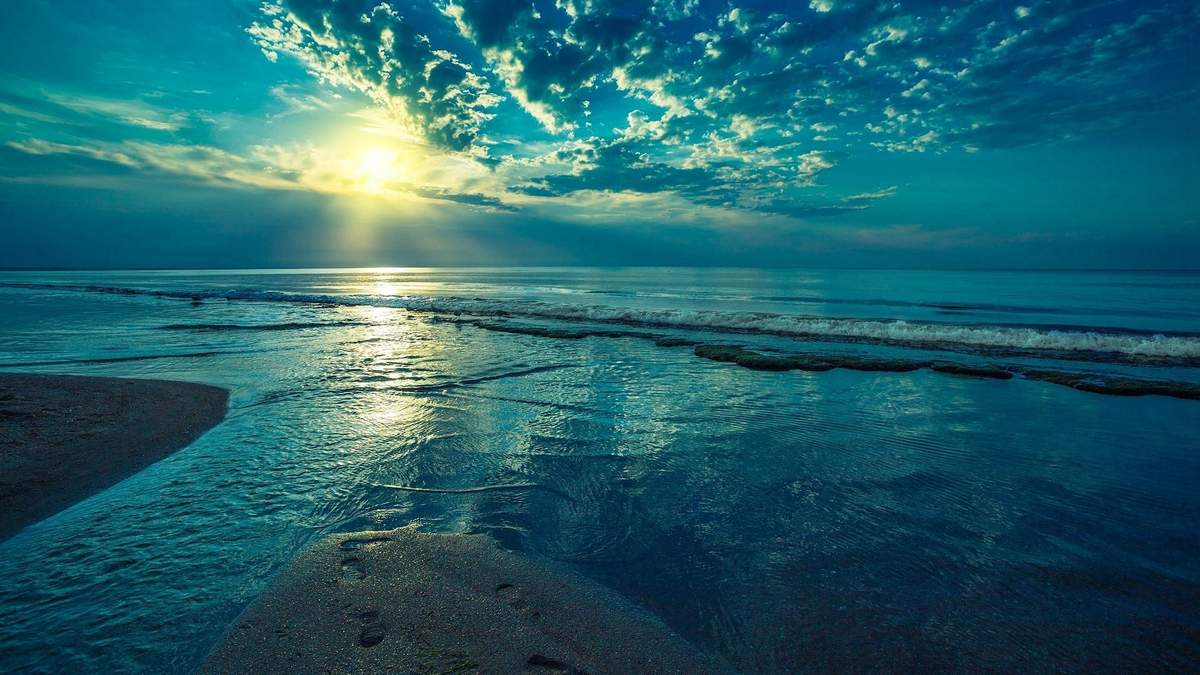 海滩风景图片