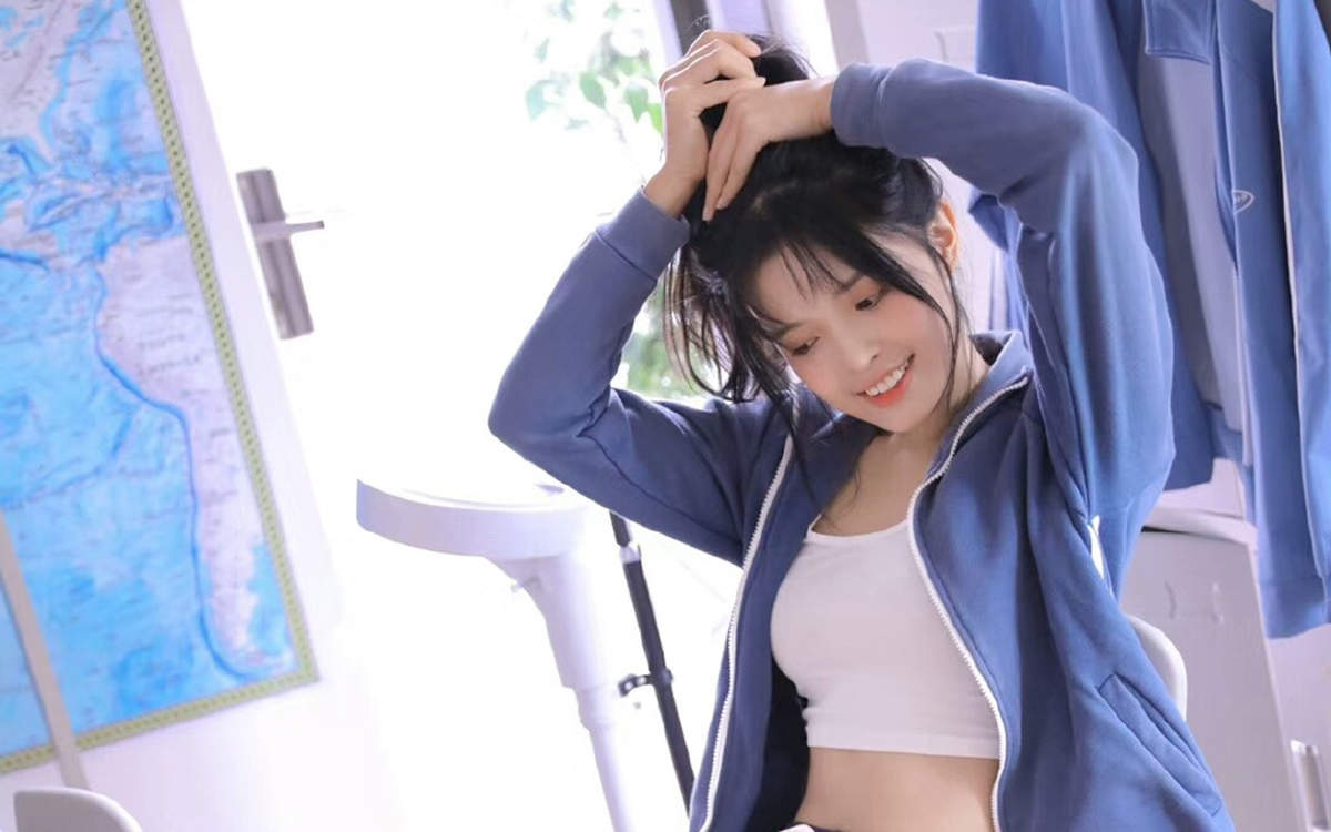 娃娃脸美女图片