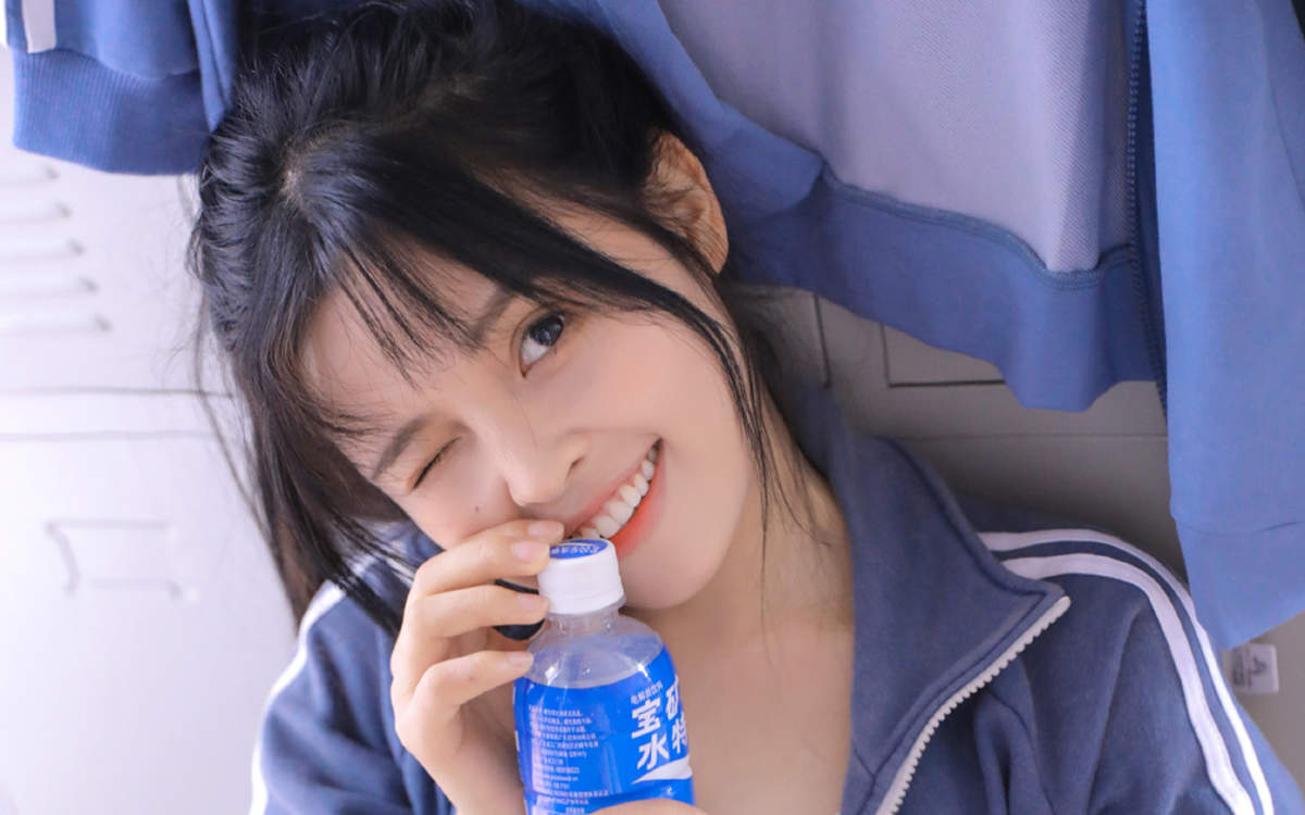 娃娃脸美女图片