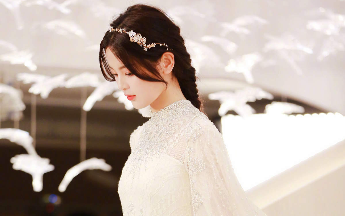 高清江苏女星杨超越甜美少女感写真图片图片