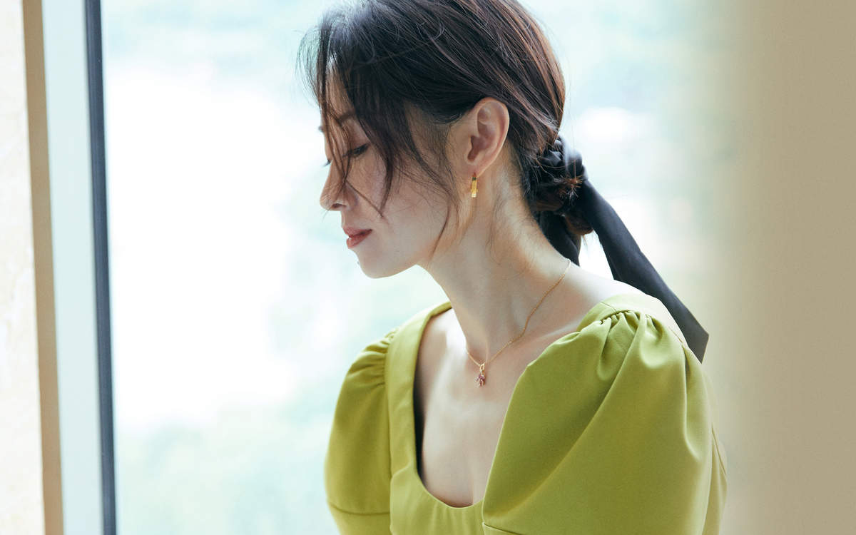 高清湖北武汉影视女演员刘敏涛知性优雅时尚写真高清图片图片