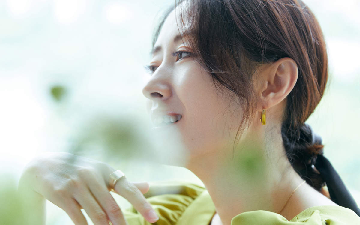 高清湖北武汉影视女演员刘敏涛知性优雅时尚写真高清图片图片