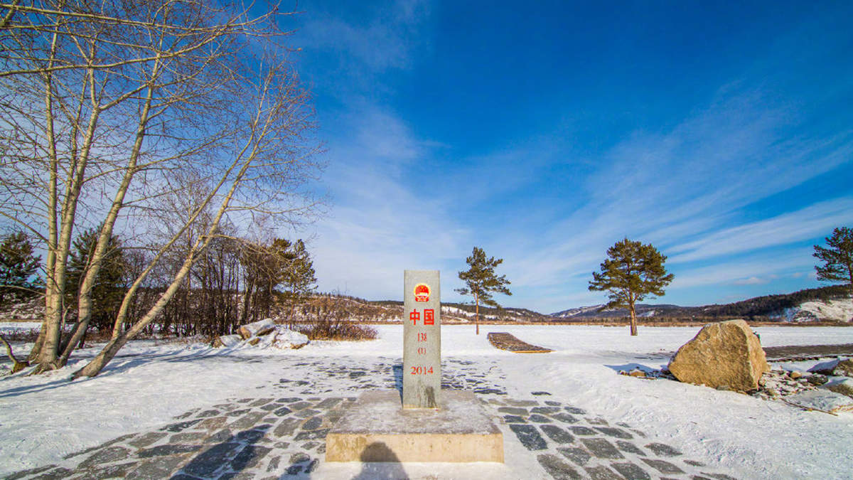 王丽坤清纯靓丽雪景写真图片图片