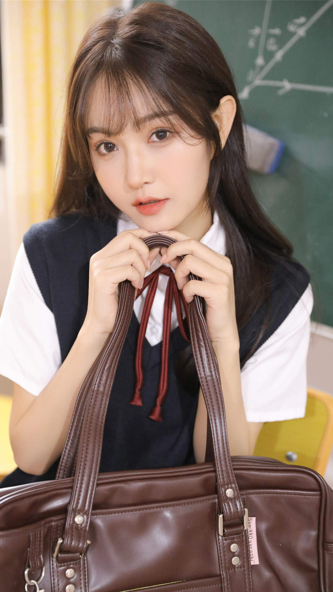清纯可爱动漫美女手机壁纸图片
