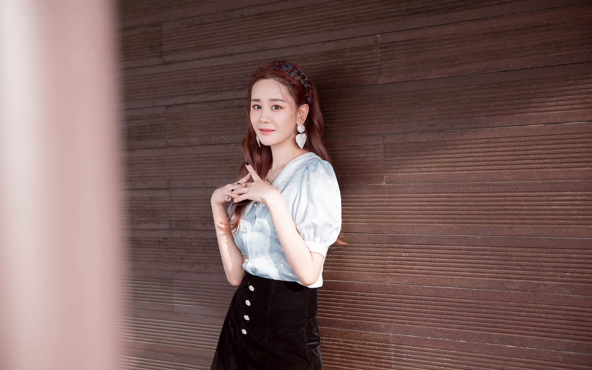 中国内地南省郑州女演员海陆清新俏皮写真图片图片