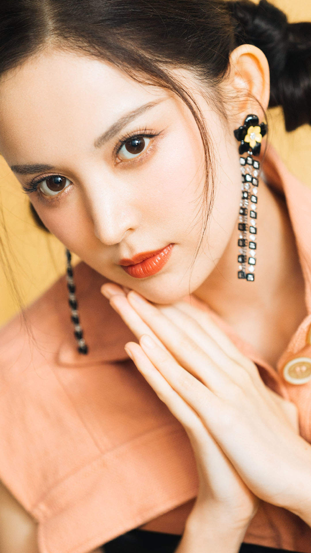 中国内地新疆乌鲁木齐市影视女演员古力娜扎微博之夜性感甜美写真图片图片