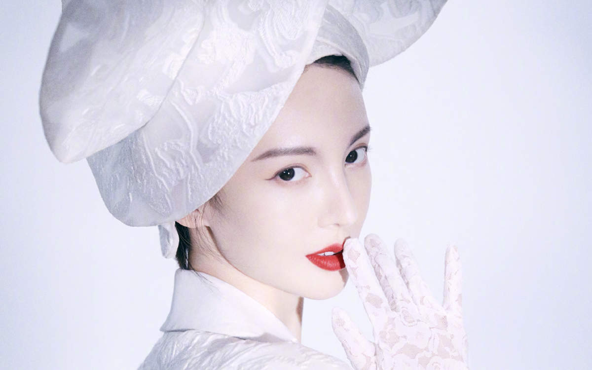 中国大陆山东济南女演员平面模特金晨时尚美艳写真高清手机壁纸图片