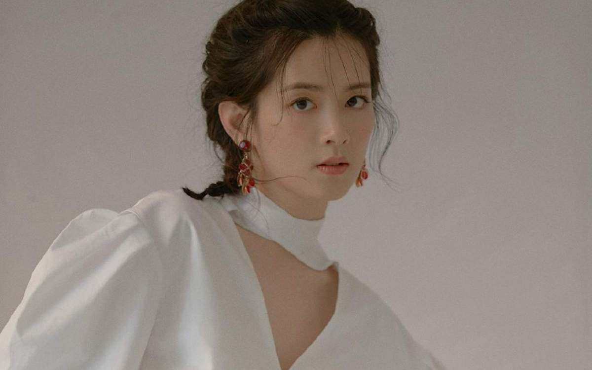中国内地吉林长春男演员陈昊宇甜美英伦风写真图片图片