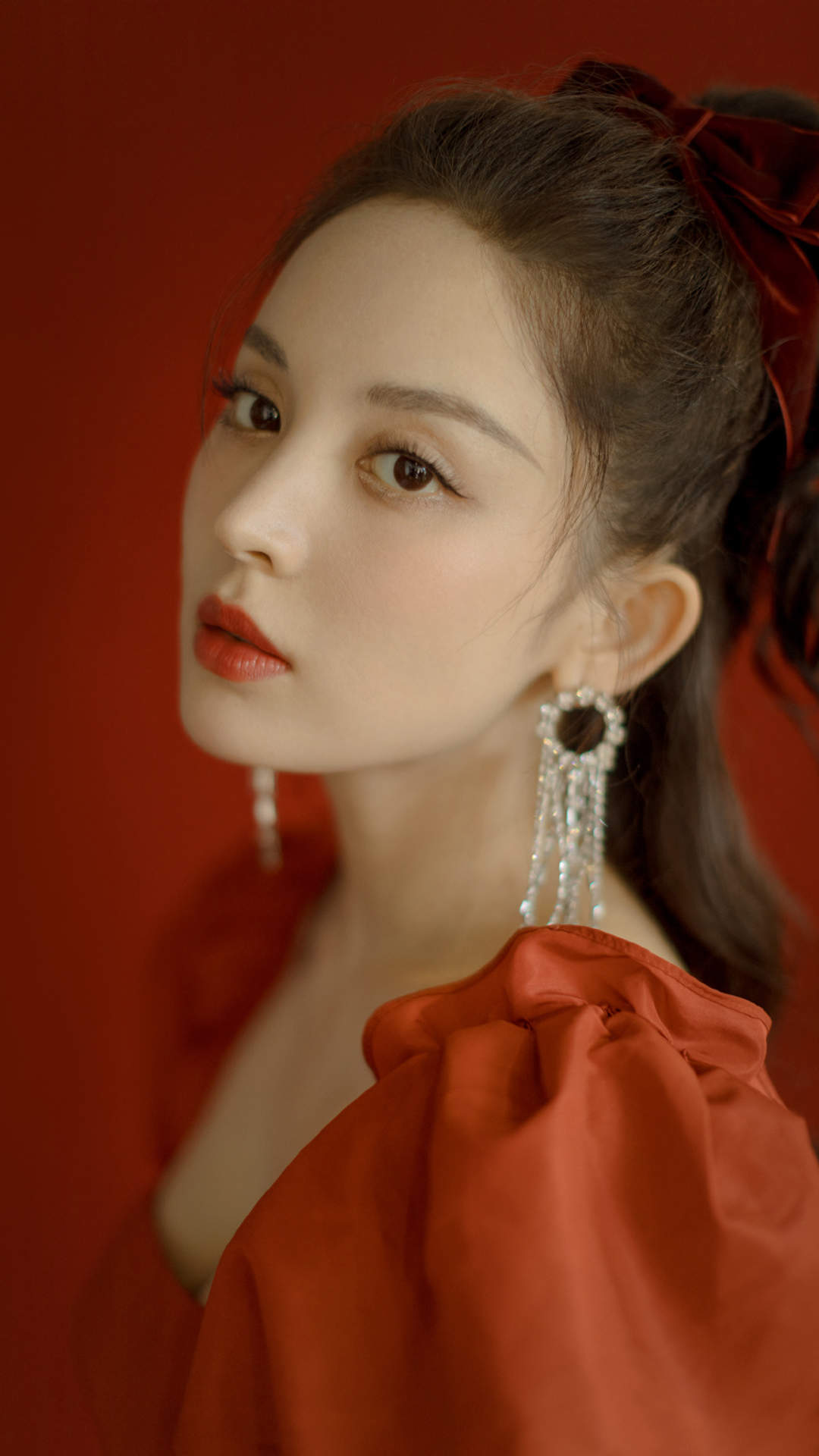 中国内地新疆乌鲁木齐市影视女演员古力娜扎微博之夜性感甜美写真图片图片
