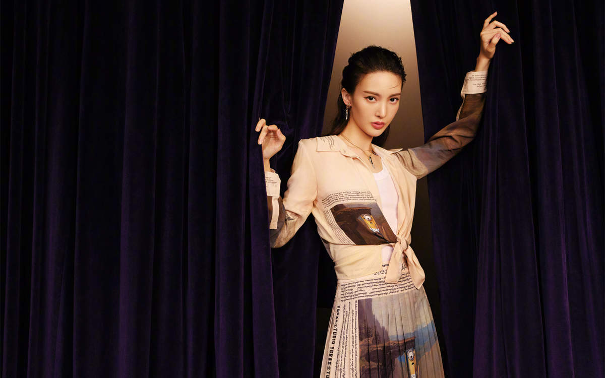 中国大陆山东济南女演员平面模特金晨清新随性写真图片图片