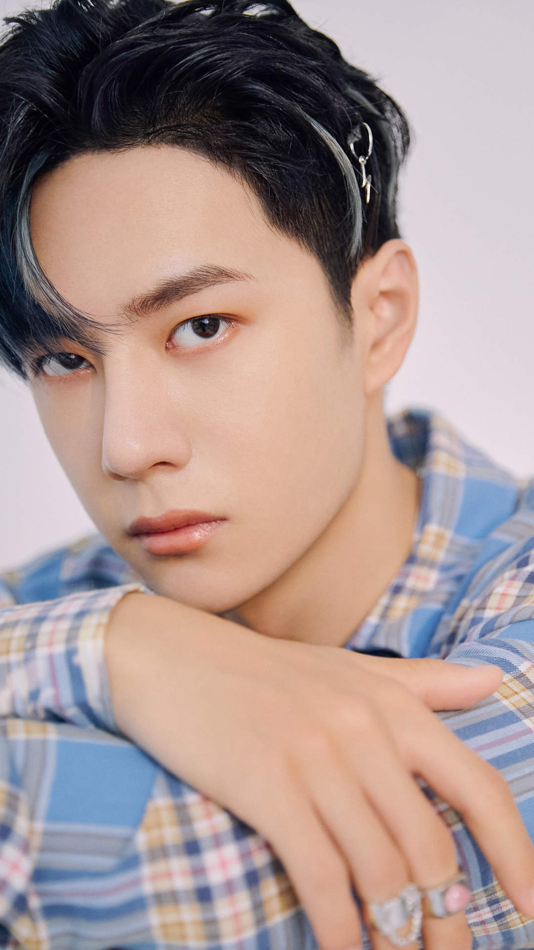 河南省洛阳男明显王一博《Tmagazine》4月刊封面写真图片