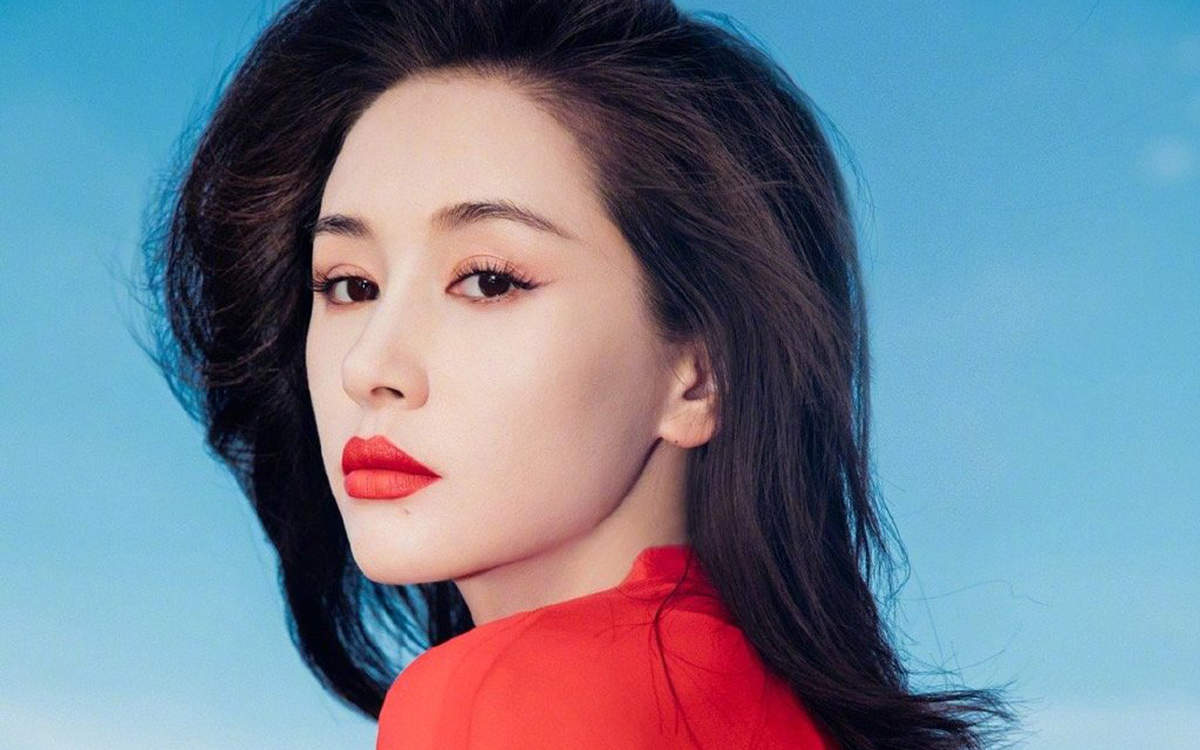 高清中国内地四川成都影视女演员王子文精致优雅写真图片图片