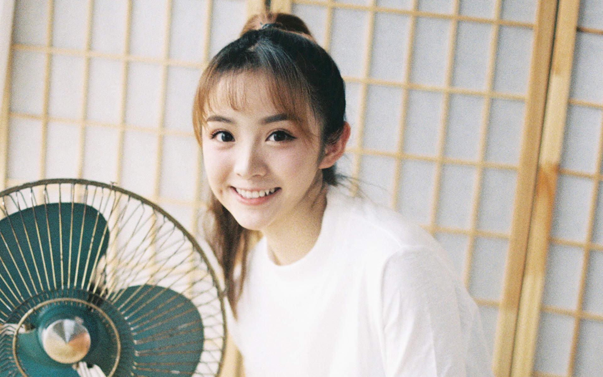 高清内地女星田曦薇胶片风唯美写真图片图片