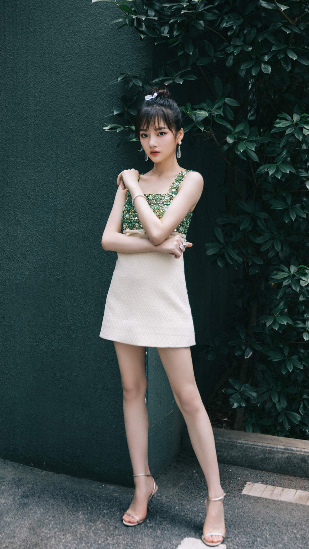 高清性感湖南美女任敏明星街拍手机高清手机壁纸​​​​第一弹图片