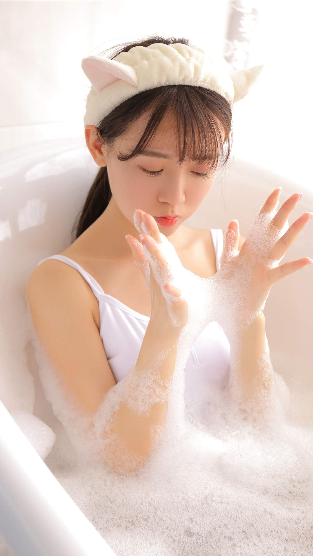 清纯可爱动漫美女手机壁纸图片