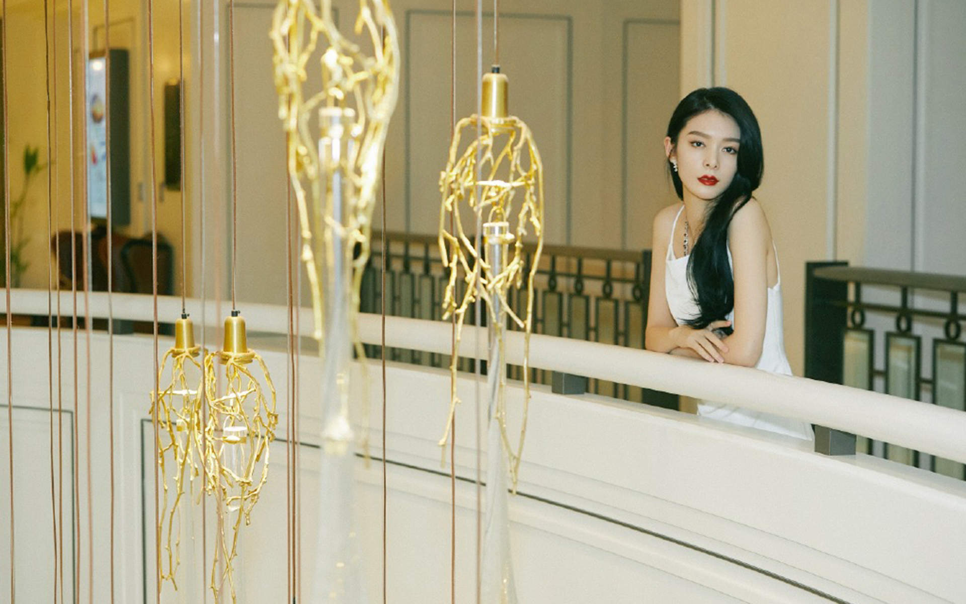 高清湖南性感女星火箭少女101傅菁写真花絮图片图片