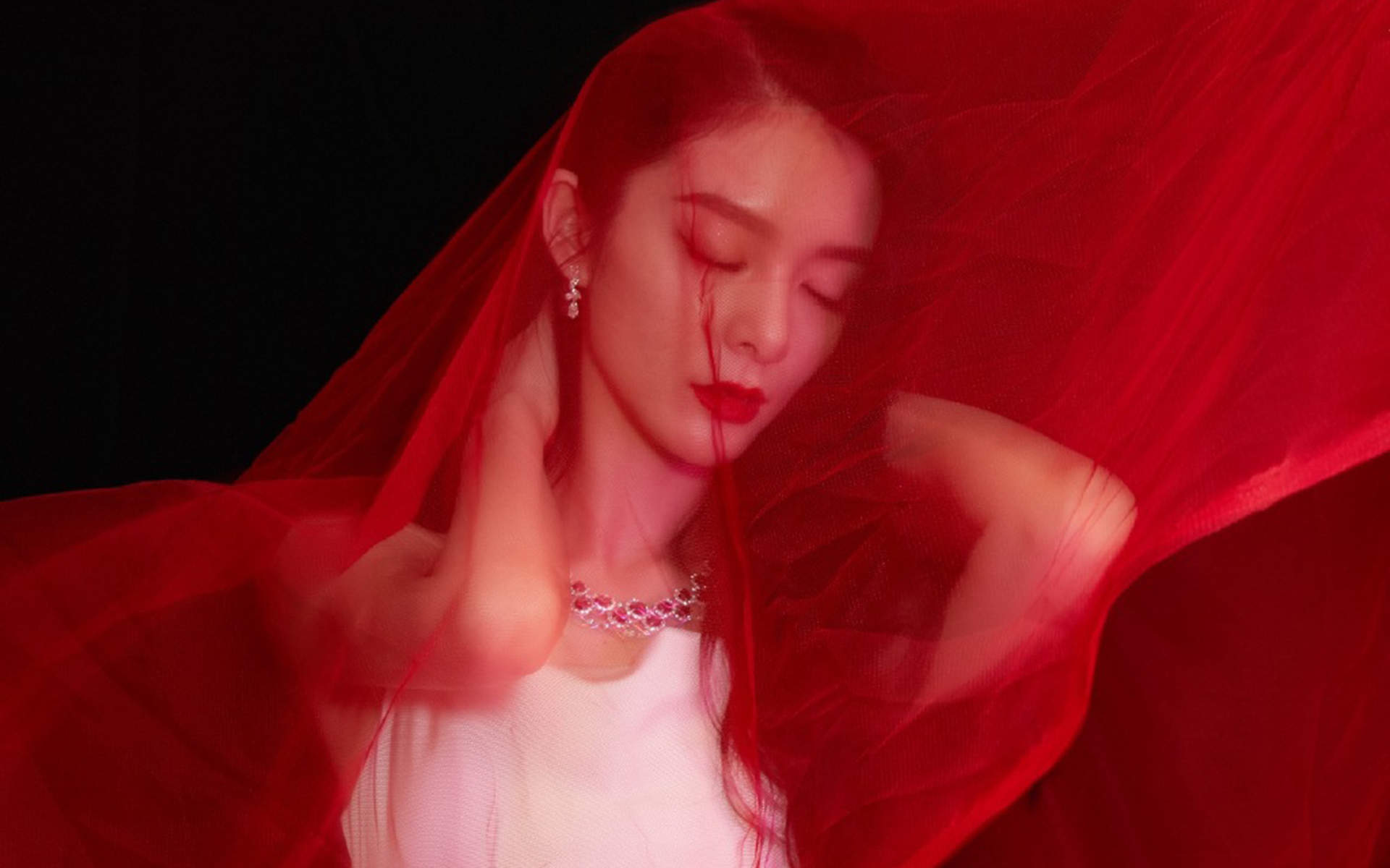 高清湖南性感女星火箭少女101傅菁写真花絮图片图片