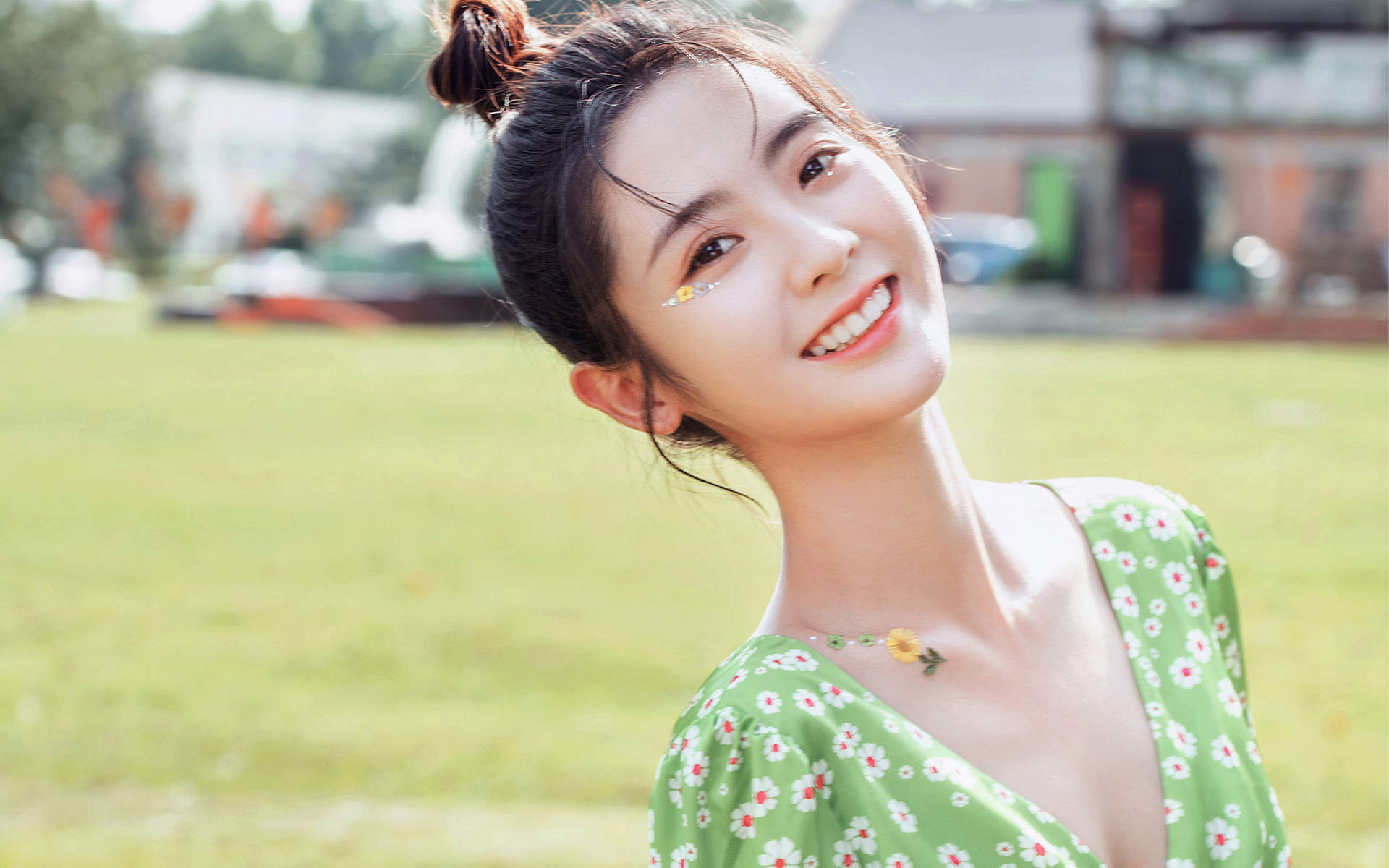 高清中国内地北京朝阳女演员邢菲糖果味少女桌面壁纸图片 高清中国内地北京朝阳女演员邢菲糖果味少女桌面壁纸图片