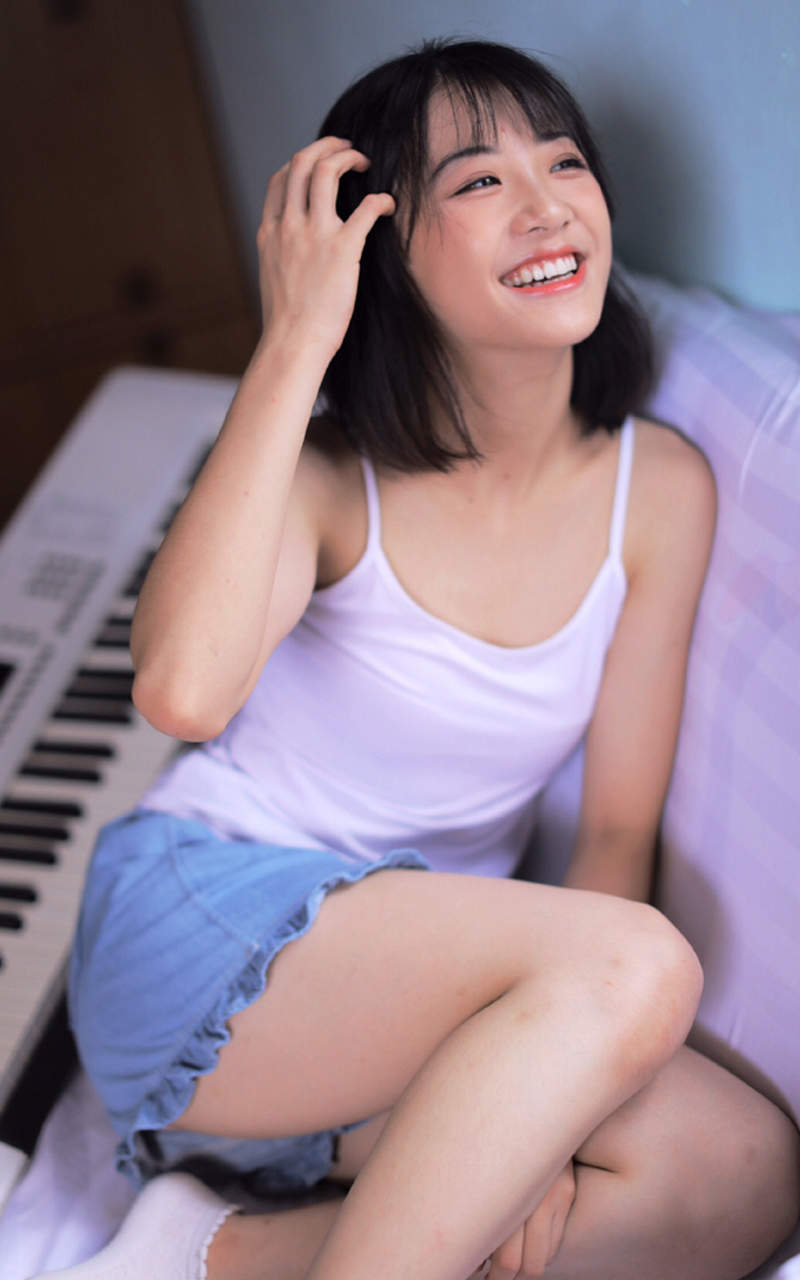 清纯可爱动漫美女手机壁纸图片