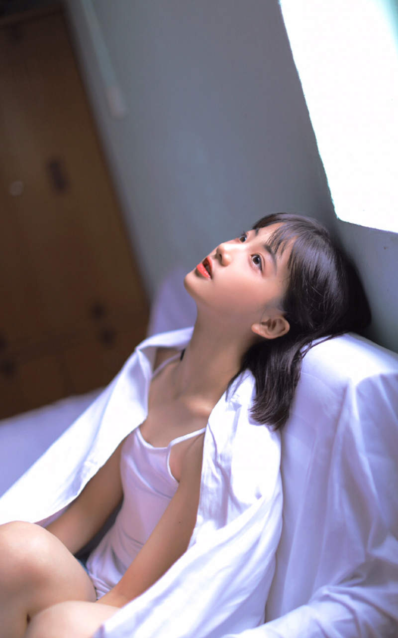 清纯可爱动漫美女手机壁纸图片