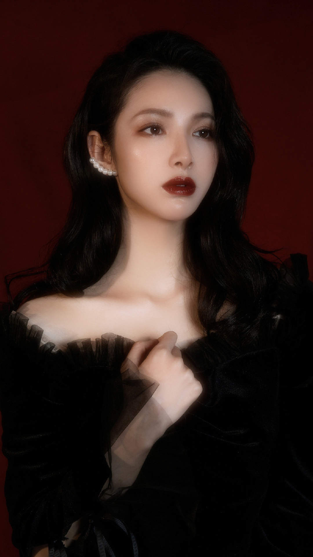 清爽短发美女手机壁纸图片图片