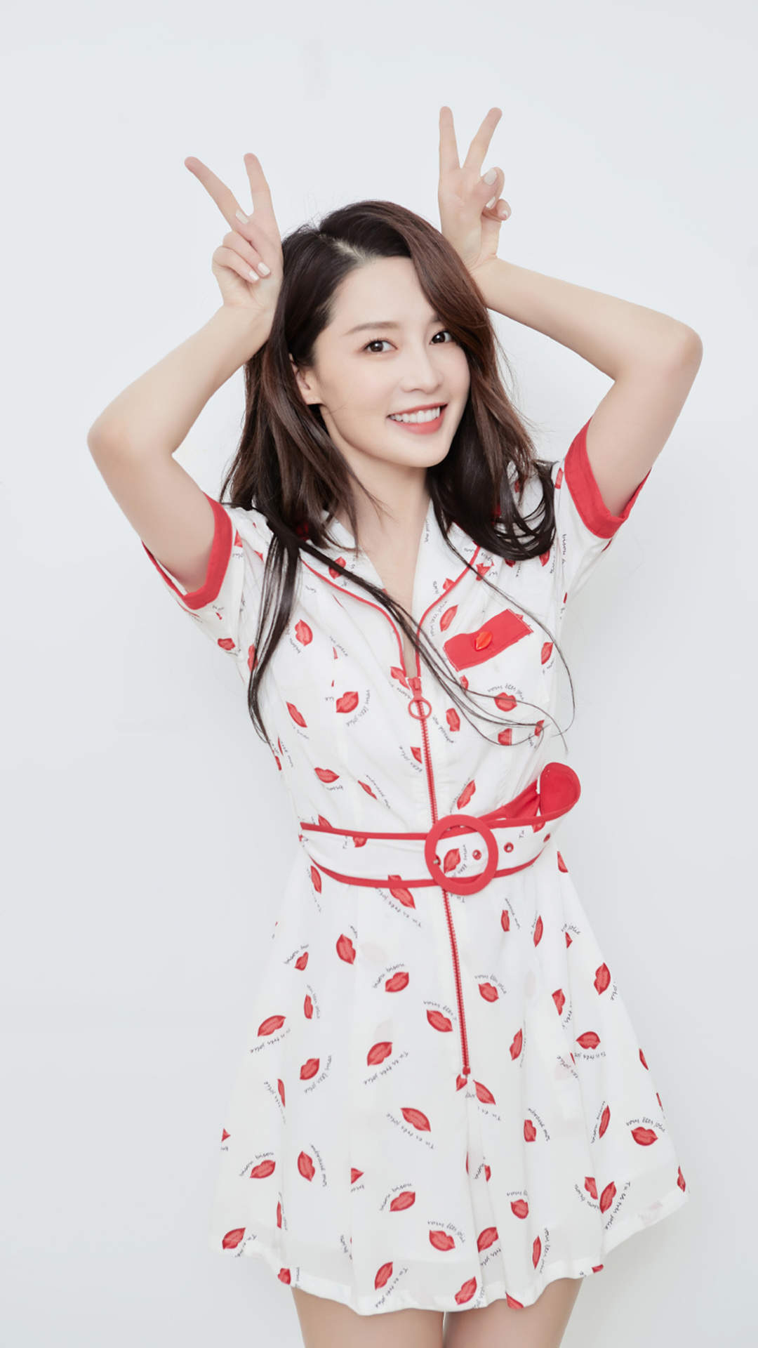 李沁图片